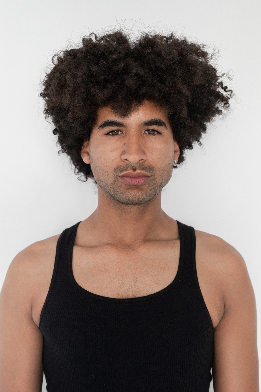 model profile picture