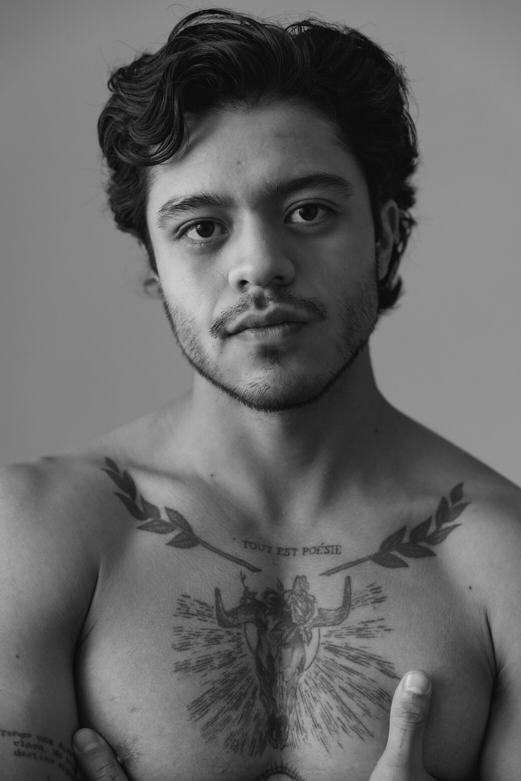 model profile picture