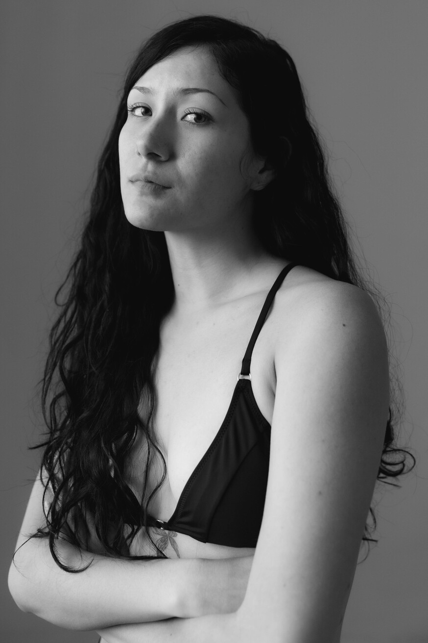 model profile picture