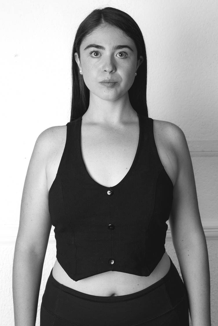 model profile picture